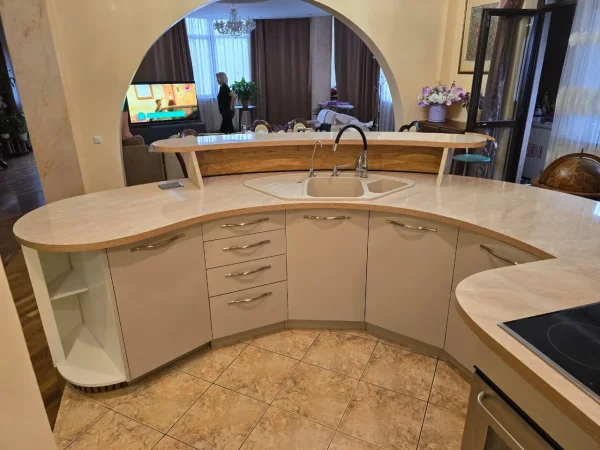 Кухонная мебель